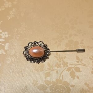1928 Brooch with Peach and Silver Accents